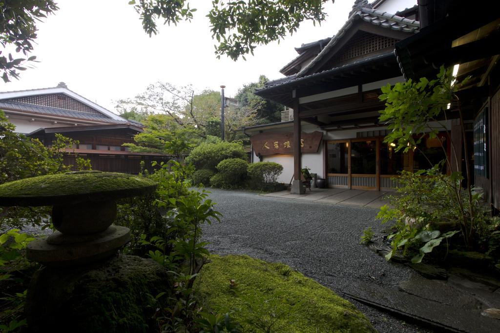 Hitoyoshi Ryokan Exterior photo