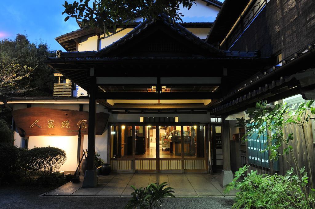 Hitoyoshi Ryokan Exterior photo