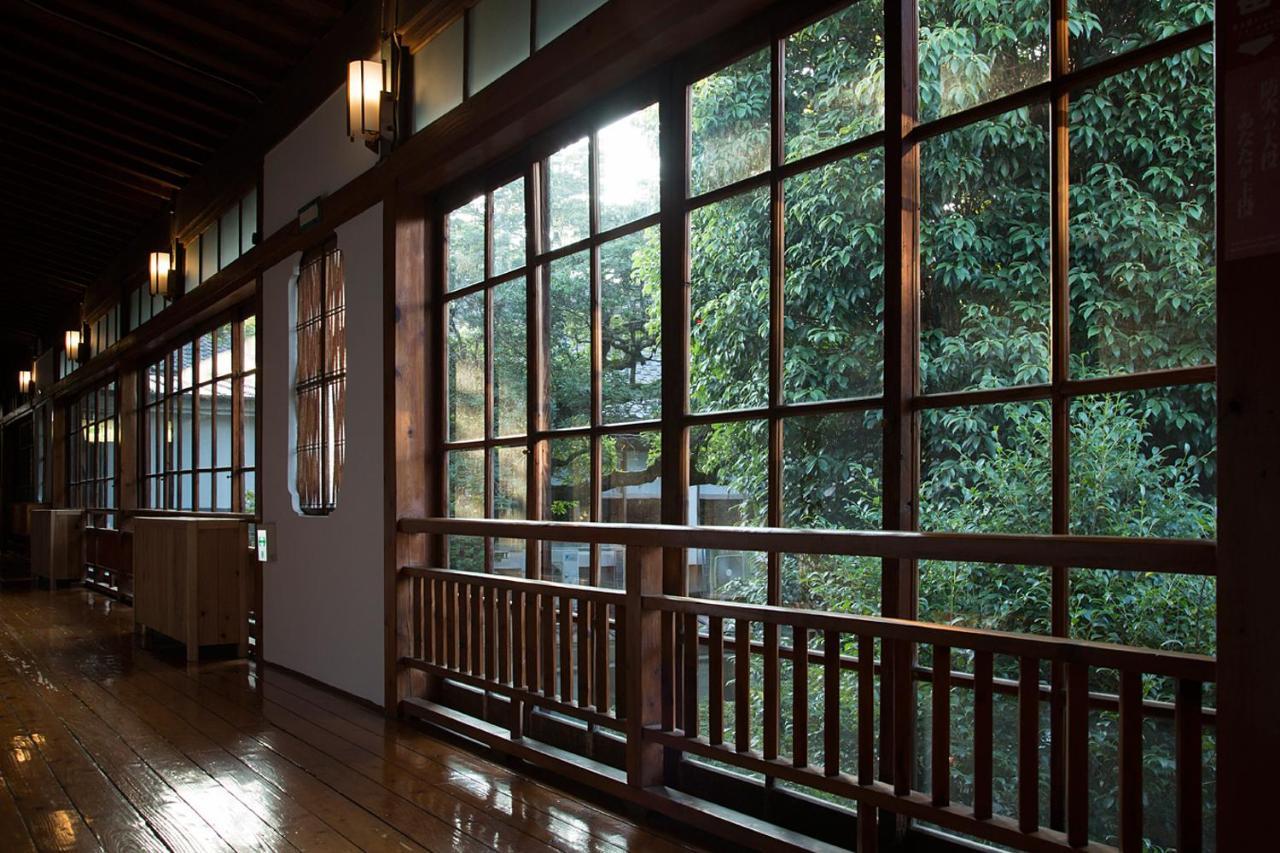 Hitoyoshi Ryokan Exterior photo